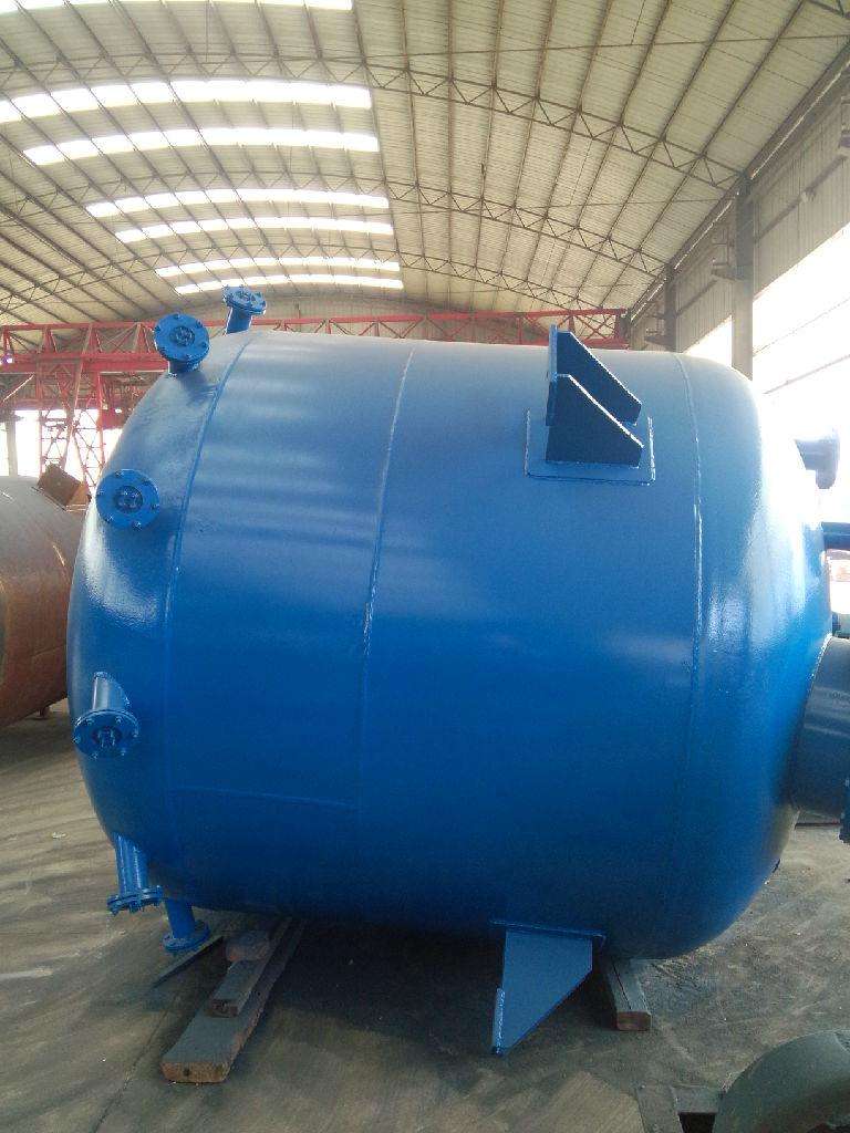 鋼襯塑反應(yīng)釜的加工工藝: 鋼襯塑反應(yīng)釜的加工工藝: