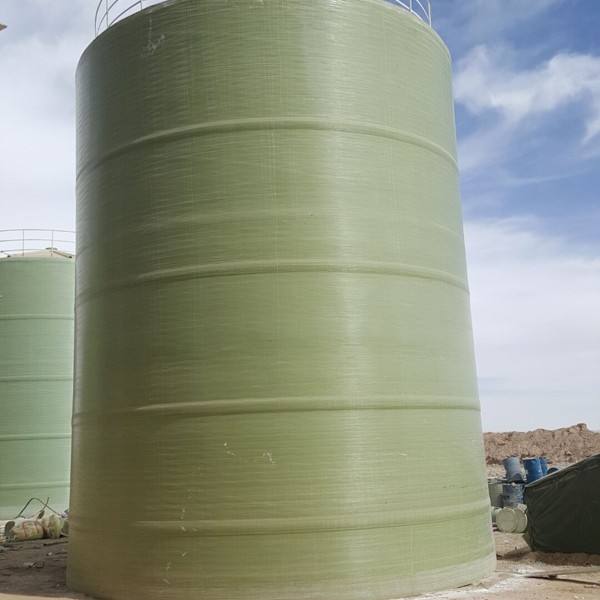 鹽酸儲罐的特性: 鹽酸儲罐的特性: